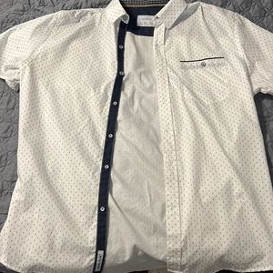 Button-Up White spotted Dress shirt